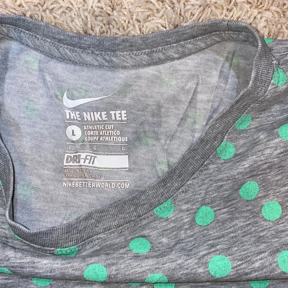 Nike x Lebron SS Tee (Large) - Picture 2 of 5